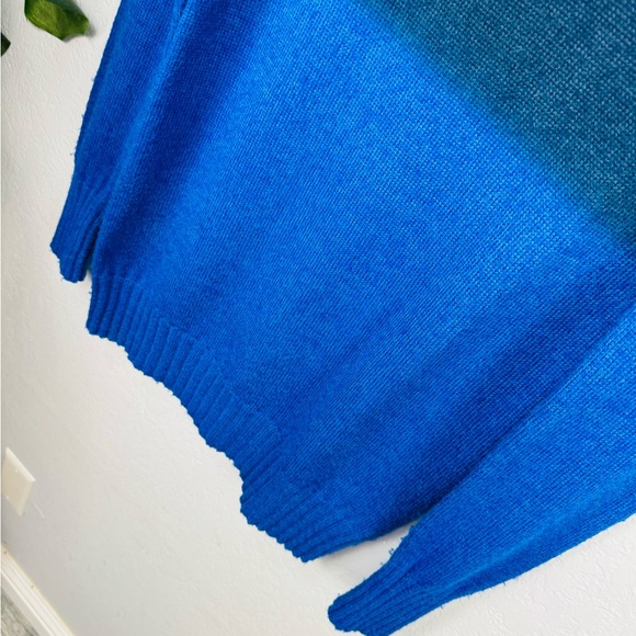 Theory Kazia Leuna Alpaca Silk Blend SoftSweater in Blue Ombre - Picture 3 of 8